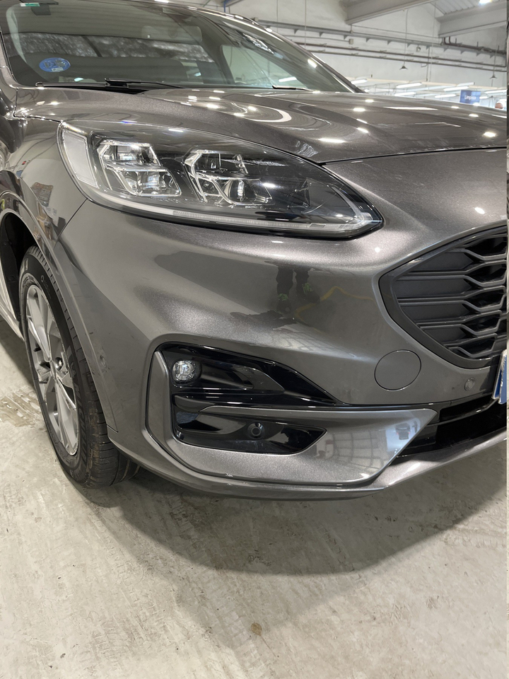 Ford Kuga — photo 51