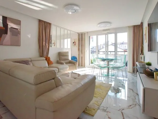 Appartement 4 pièces 83 m²