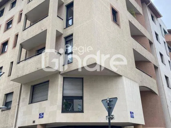 Parking 12 m²