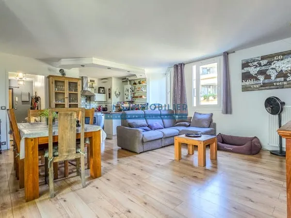 Appartement F5 105m2 + Terrasse + Garage
