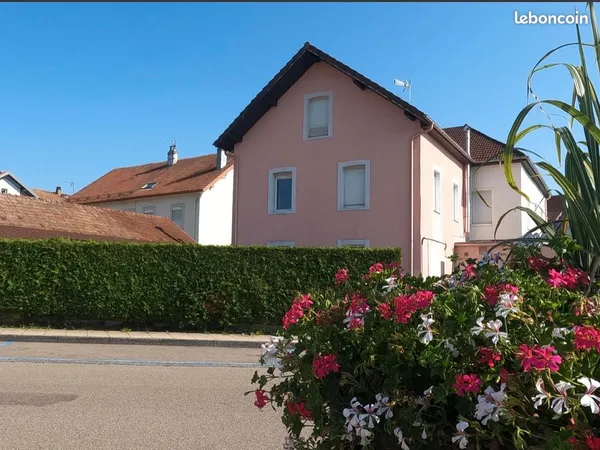 APPARTEMENT T2 VALDAHON 510 Euros