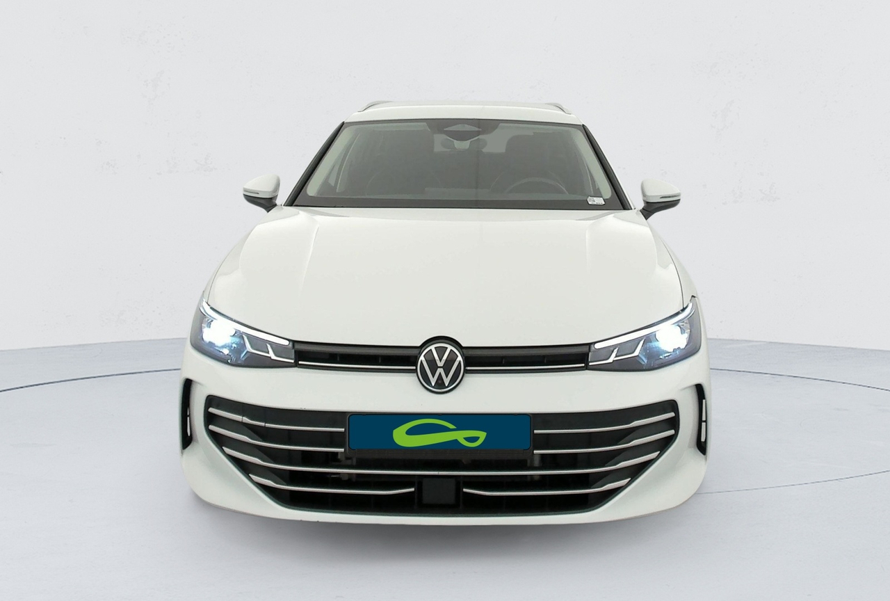 Volkswagen Passat — photo 8