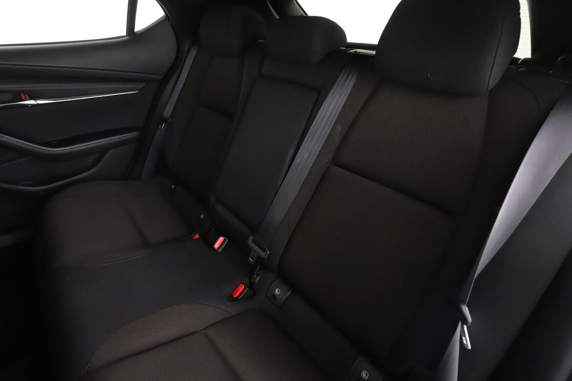 Mazda 3 2.0 Skyactiv-X M-Hybrid Sportline BVM6 — photo 13