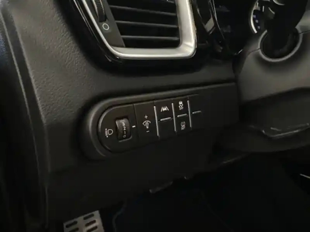 Kia Xceed active 1.5 160 ch dct7 — photo 15