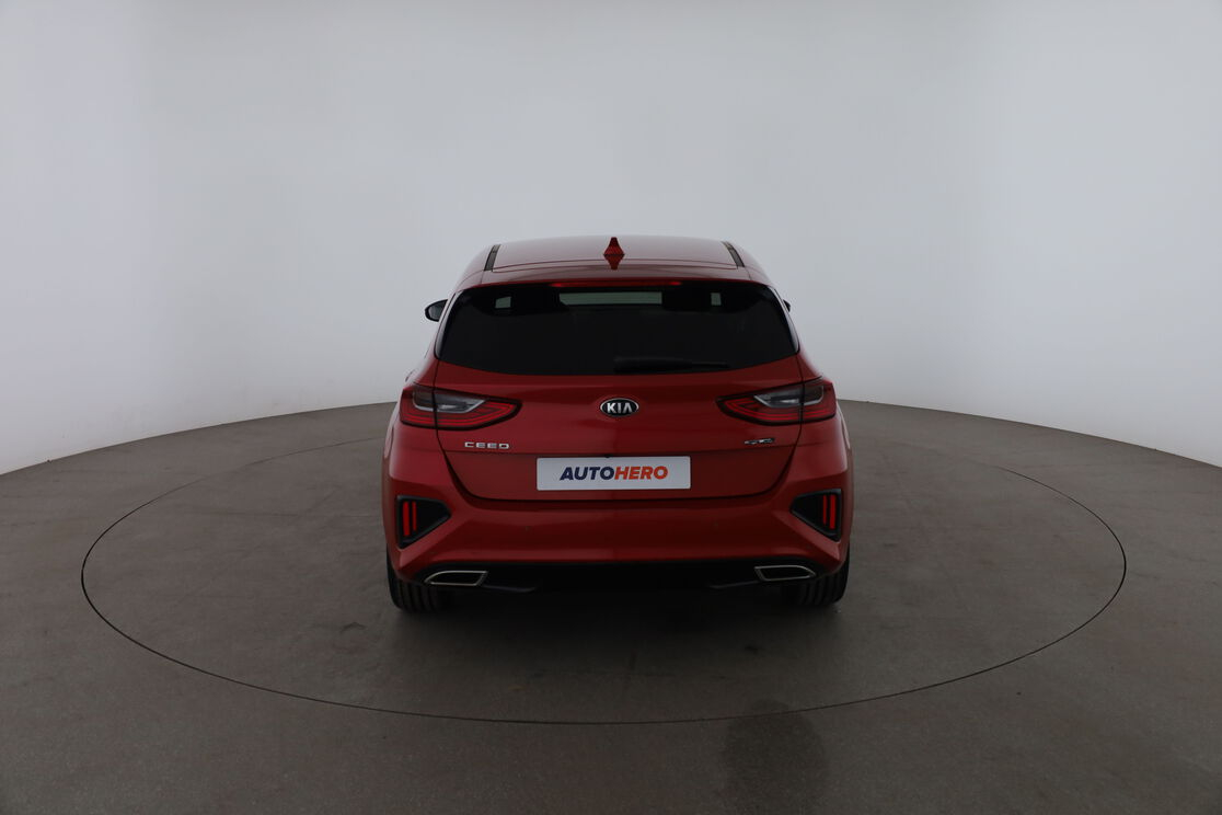Kia cee'd 1.6 CRDi ISG MHEV GT Line iBVM6 — photo 4