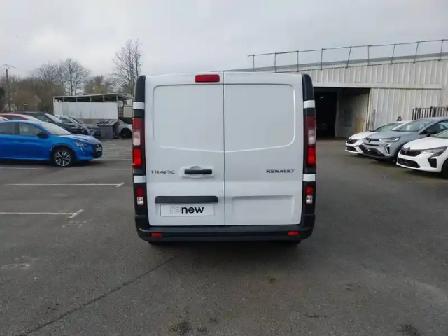 Renault Trafic fgn l1h1 3000 kg blue dci 130 — photo 4