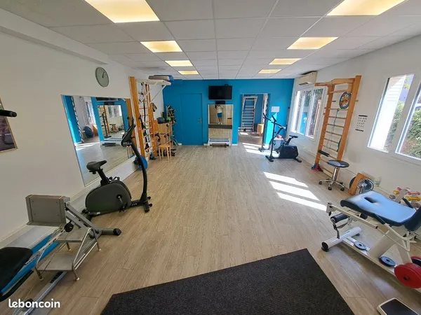 Salle de sport équipée à louer à l'heure - Fréjus bord de mer