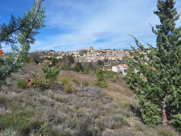 Terrain constructible 936 m²