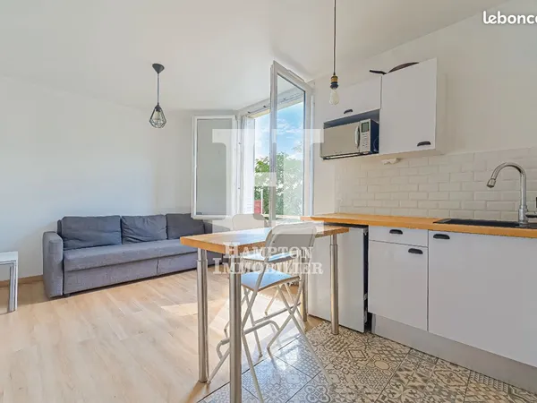 Appartement 1 pièce 19 m²
