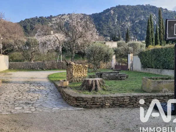 Maison 7 pièces 148 m²