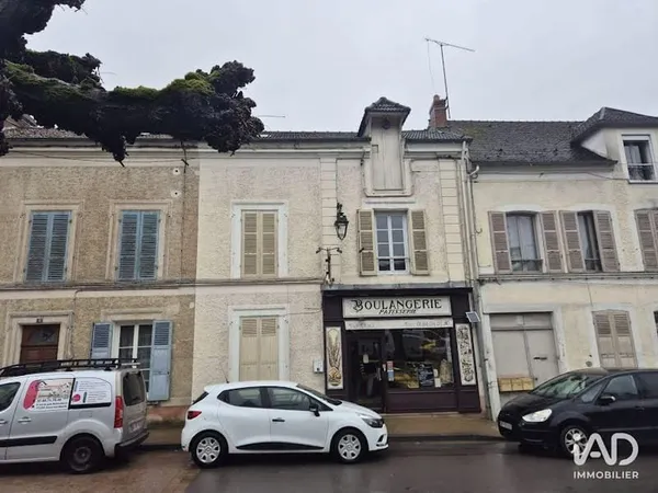 Commerce 84 m²