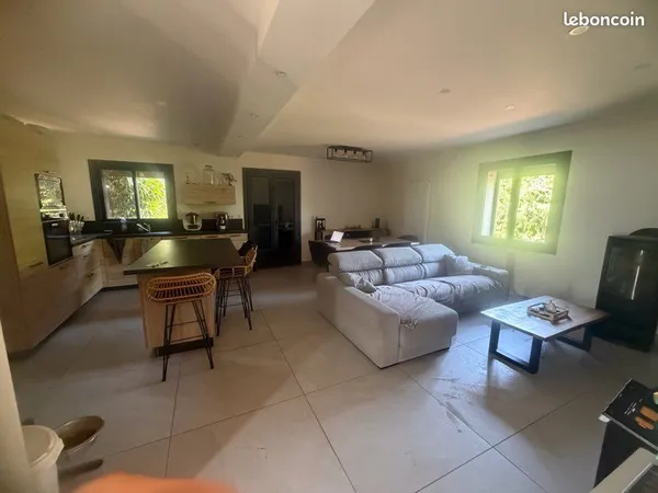 Maison avec studio