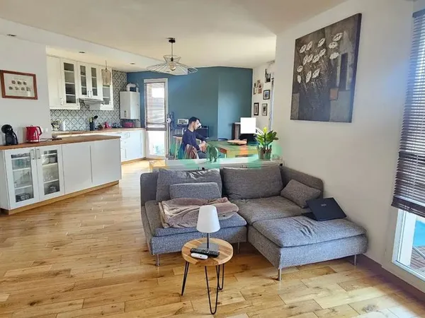 Viry-Châtillon - Magnifique T2 de 55 m² - 2 balcons - Parking - DPE C