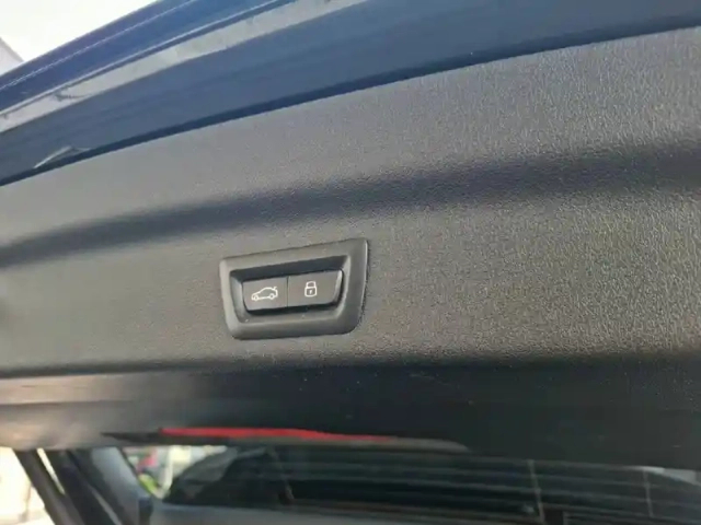 Bmw X1 sdrive 18i 136ch dkg7 — photo 28
