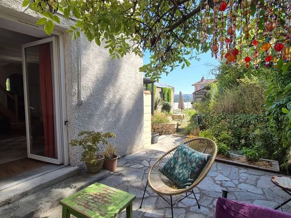 Maison 5 pièces 104 m²