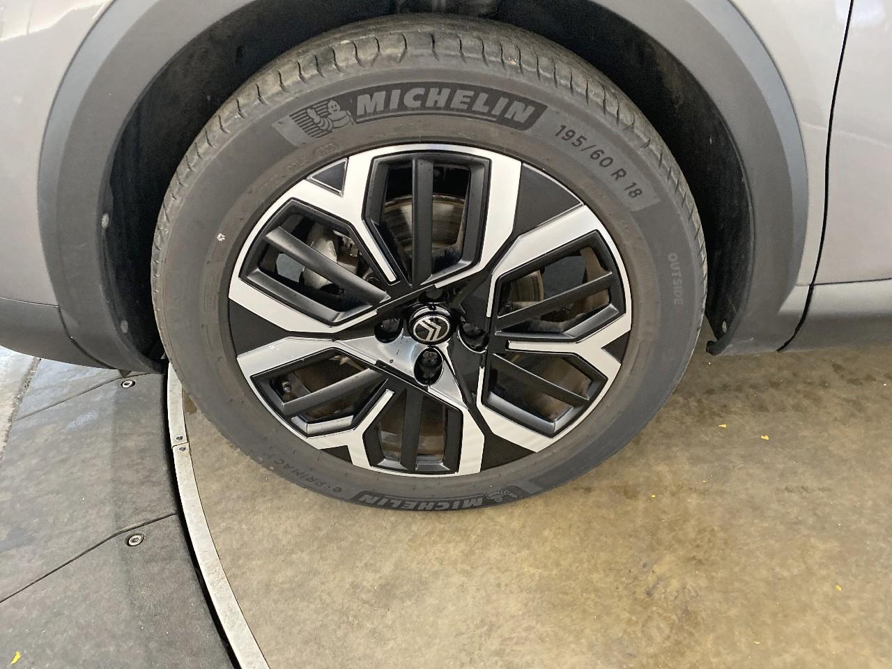 Citroën C4 hybride 145 ch e-dcs6 max — photo 11