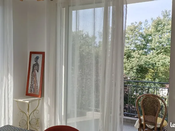 Appartement T5 au calme Talence centre