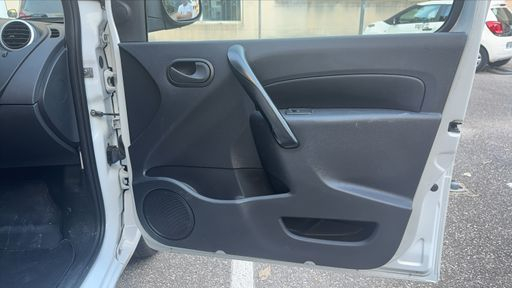 Renault Kangoo Express Blue dCi1.5 DCI 95 - Grand Confort Grand Volume – 2021 – 124069 km – Diesel – Boîte Manuelle — photo 19