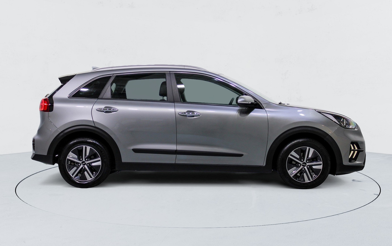 Kia Niro — photo 6