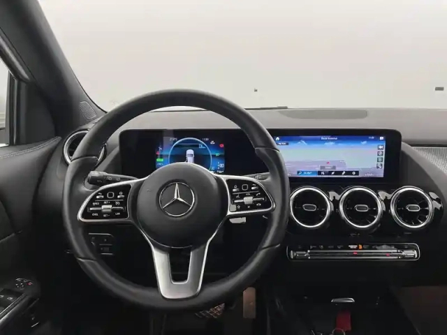Mercedes Gla 250 e 8g-dct — photo 22