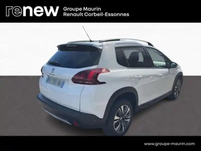 Peugeot 2008 1.2 puretech 110ch e6.c allure s&amp;s eat6 — photo 5