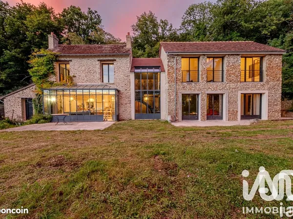 Maison 7 pièces 190 m²