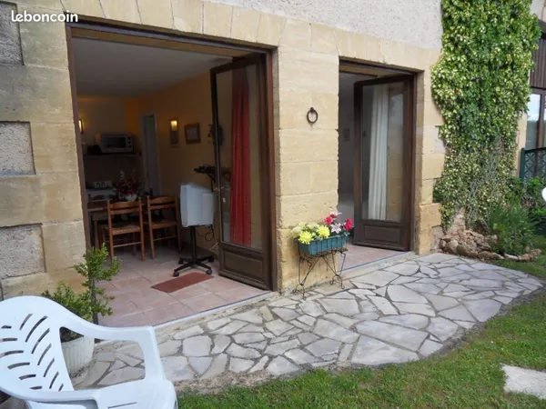 APPARTEMENT rez de jardin