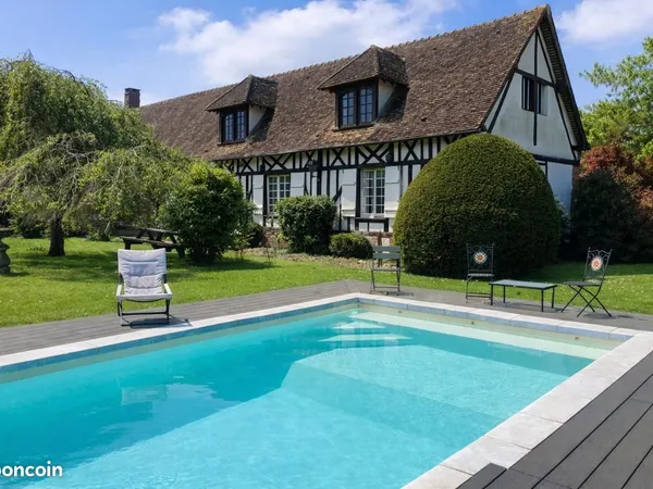 Maison 9 pièces 230 m²