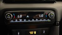 Toyota Yaris 116h Active 5p MC24 — photo 26