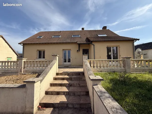 Maison 7 pièces 165 m²