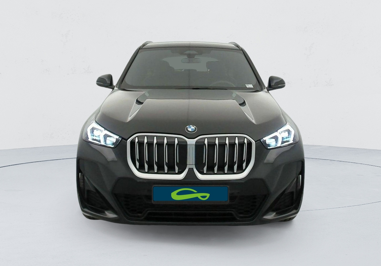 BMW X1 — photo 8