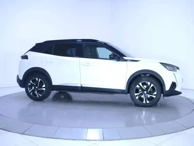 Peugeot 2008 puretech 130 s&amp;s eat8 — photo 44