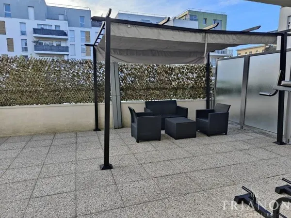 VENTE d'un appartement T4 (65 m²+ Terrace de 48m²) à TRAPPES