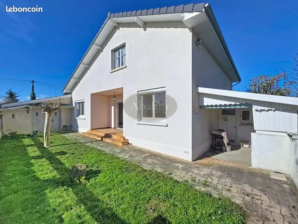 Propriété 5 pièces 140 m²