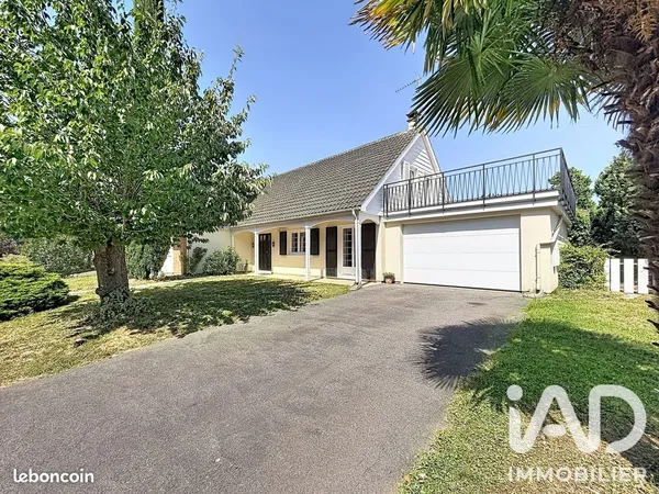 Propriété 8 pièces 212 m²