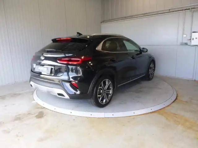 Kia Xceed 1.4 t-gdi 140ch premium dct7 — photo 5