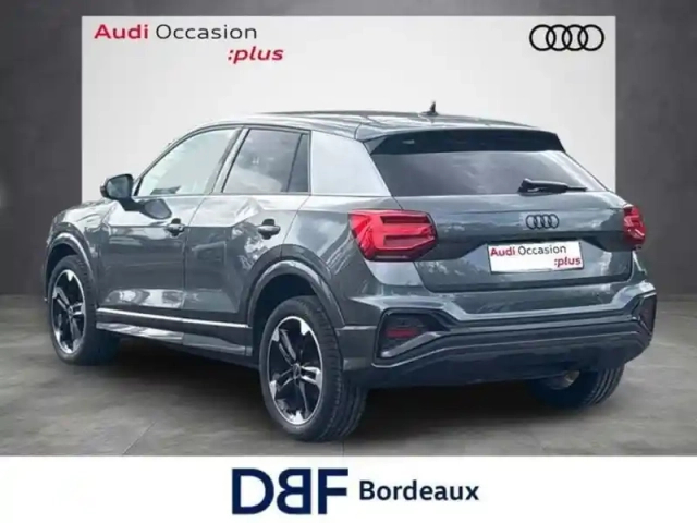 Audi Q2 35 tfsi 150 s tronic 7 s line — photo 3