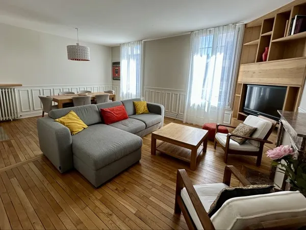Loue appartement meublé