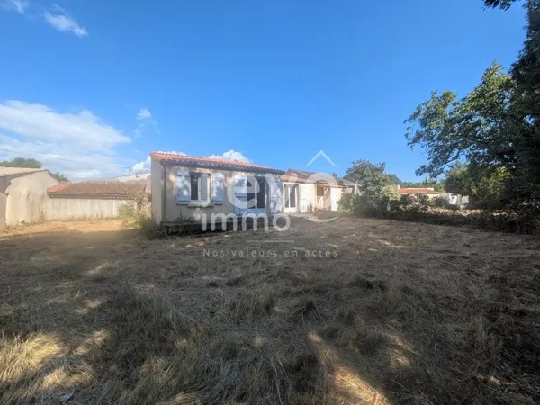 MAISON DE VILLAGE 44310 - 58m² HABITABLE - IDEALE PRIMO ACCEDANT