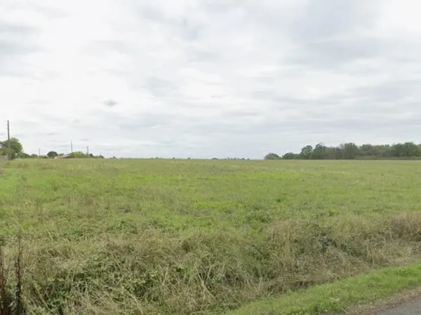 Terrain 1050 m²