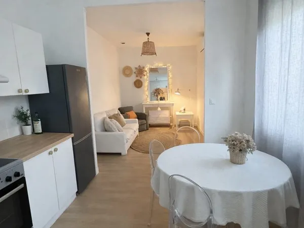 APPARTEMENT T2 BORDEAUX SAINT-AUGUSTIN BARRIERE ARES