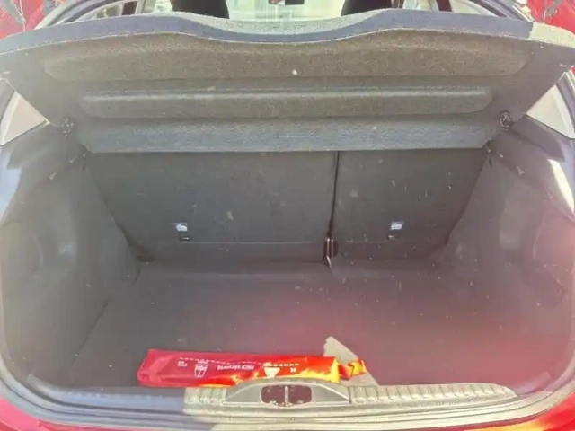 Citroën C3 puretech 110 ch eat6 max — photo 8