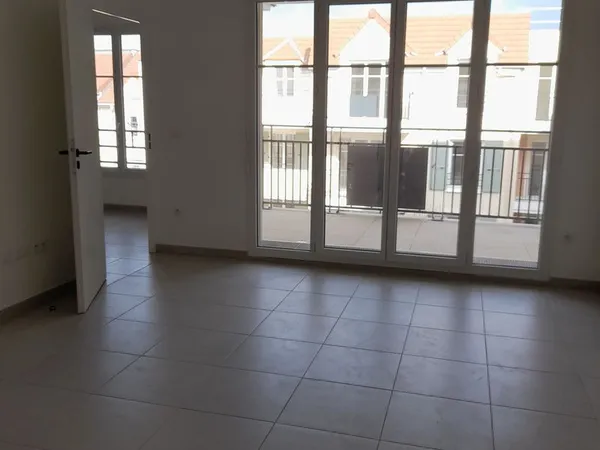 A louer f2 franconville