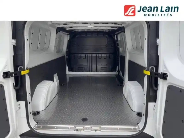 Maxus Edeliver7 deliver7 fourgon l2h1 2.0d 150 ch — photo 28