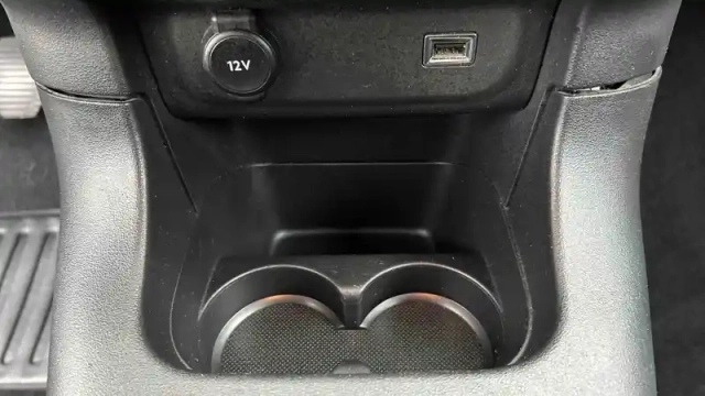 Citroën C3 puretech 82 s&amp;s bvm5 — photo 16