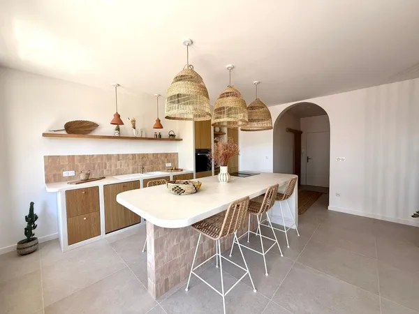 3 pièces de 82m2 secteur boucanet