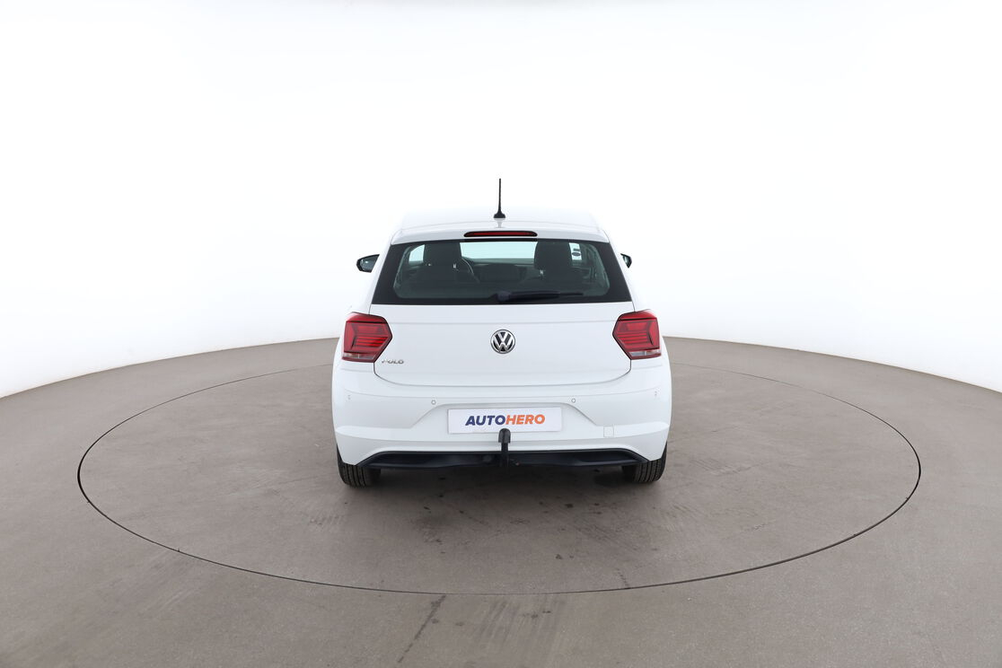 Volkswagen Polo 1.0 TSI Confortline DSG7 — photo 4