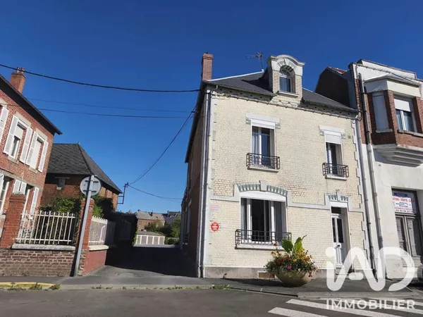 Immeuble 780 m²