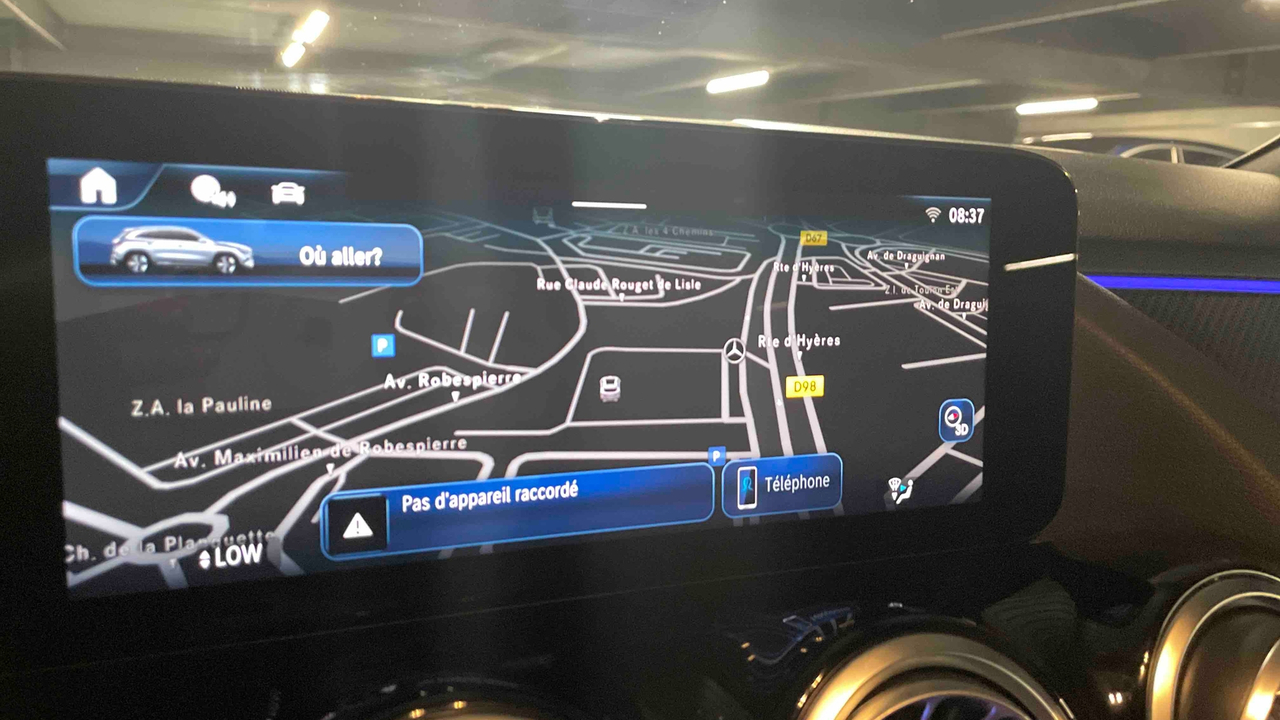 Mercedes GLA 180 d 8G-DCT — photo 16