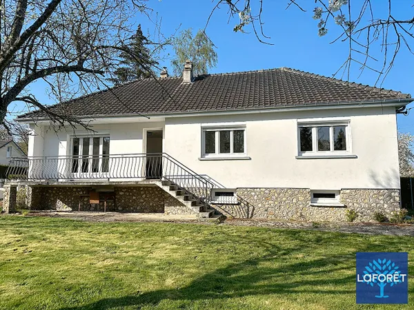 Maison Proche Beaumont Le Roger 5 pièce(s) 87 m2